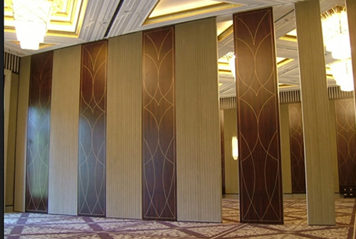 酒店(浙江)移动隔断-怎么选购客厅移动隔断